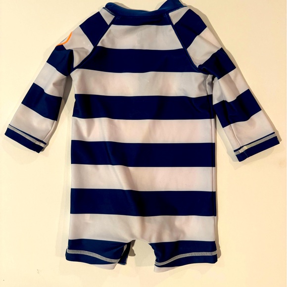 🟡 Boy Gap Bathingsuit 0-6mo - Picture 3 of 3